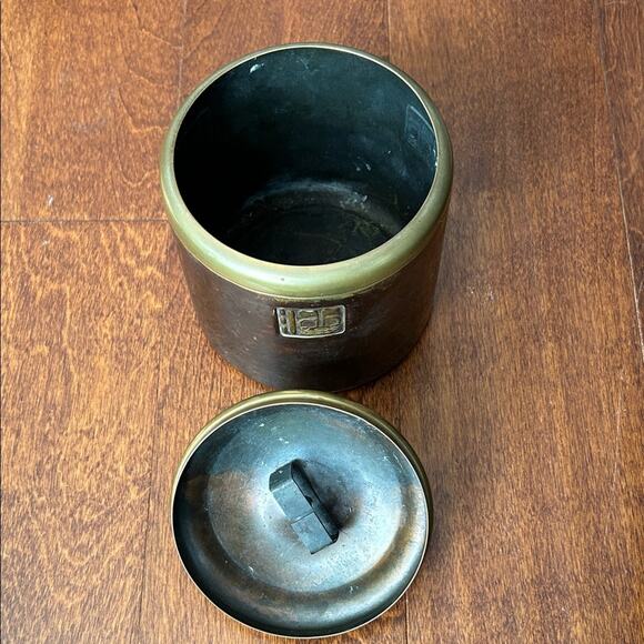 Vintage Benedict Maya Bronze Tobacco Humidor Container with Bakelite Handle - Picture 5 of 16